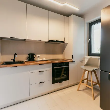 Hils Pallady Apartament *