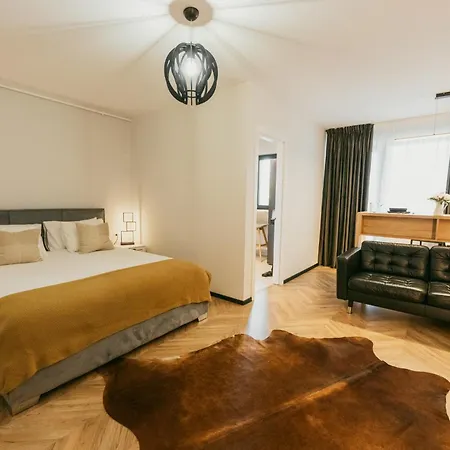 Hils Pallady Apartment Bucharest
